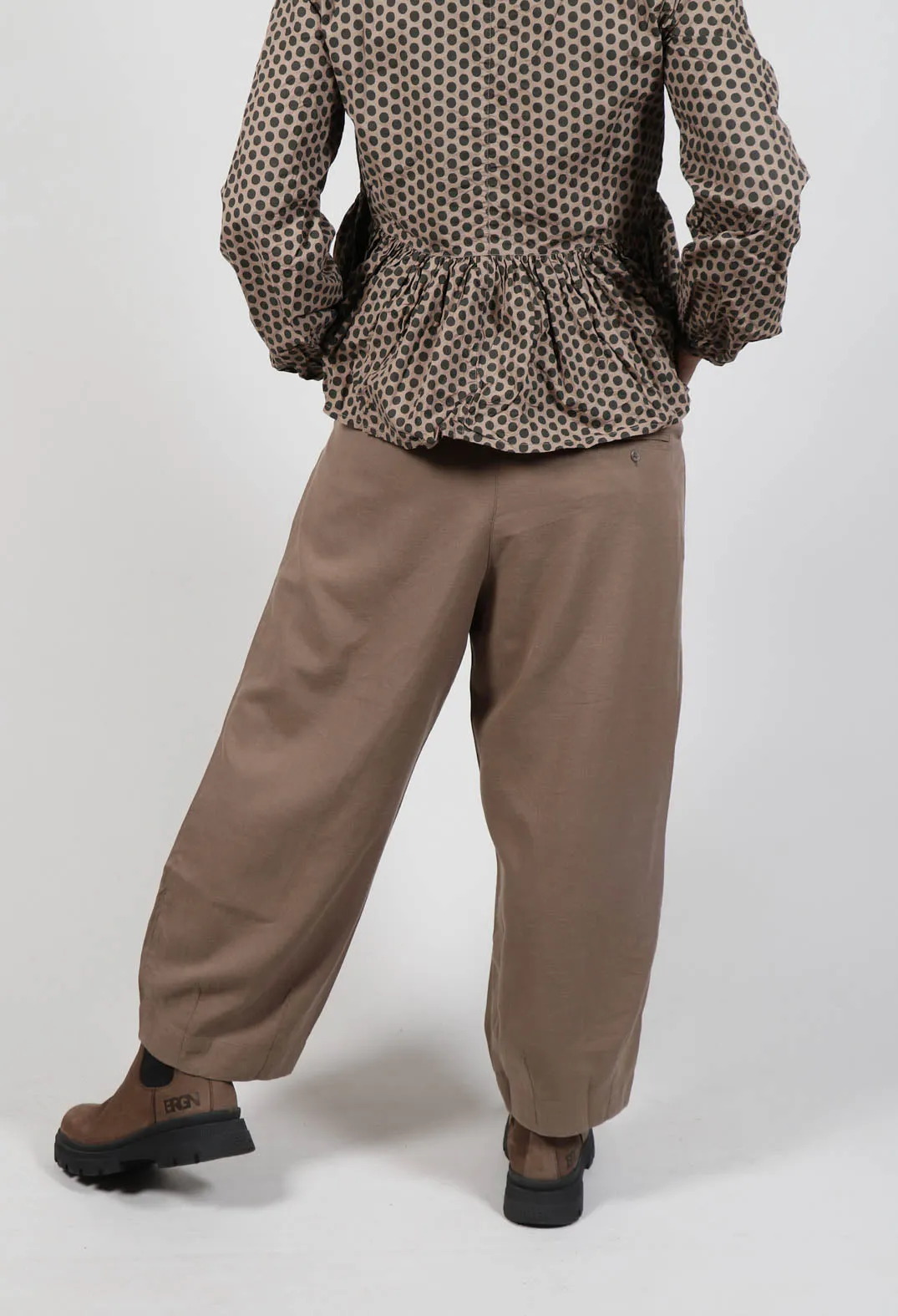 Botvi Twill Trousers in Walnut