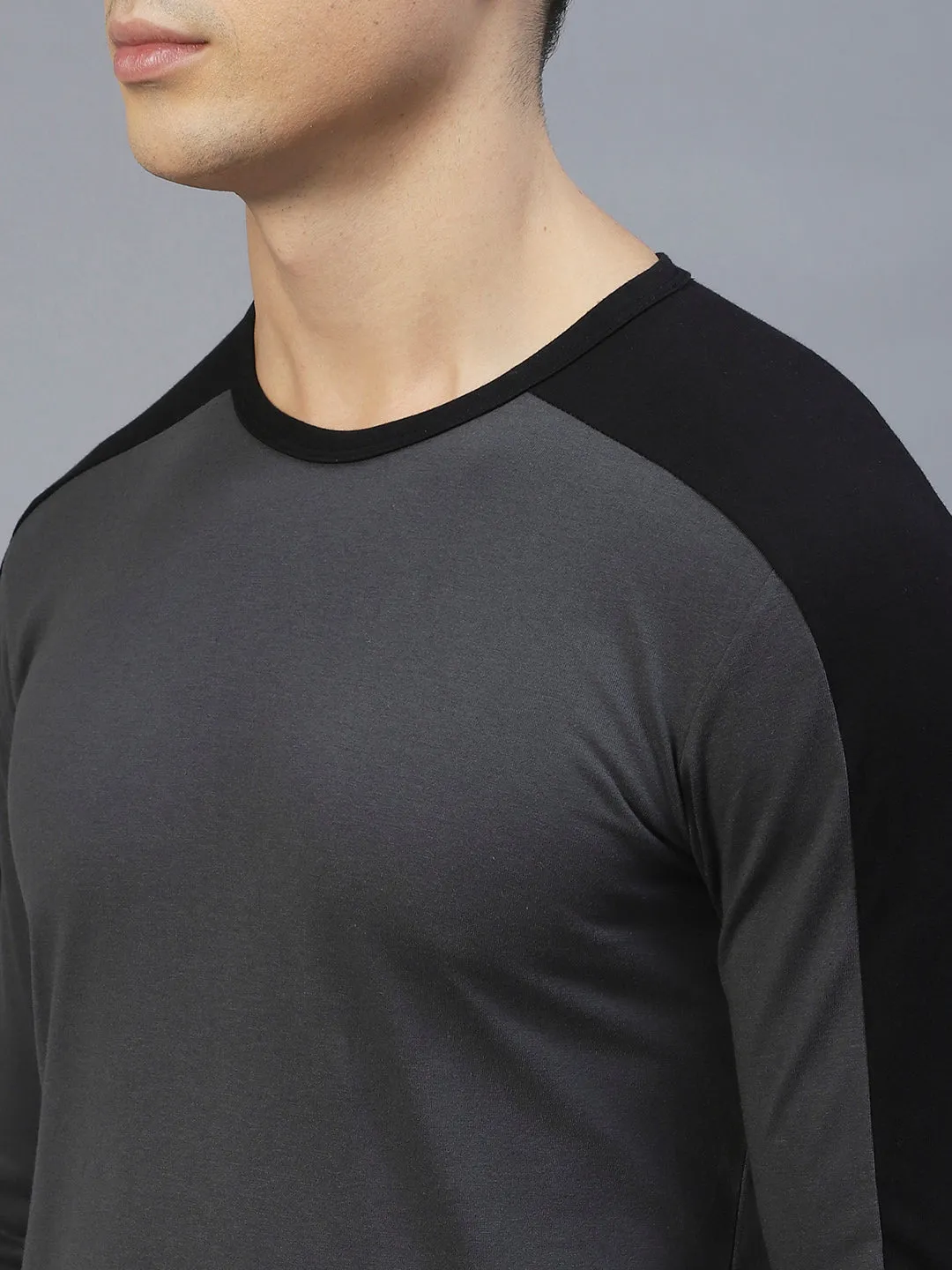 Colourblock Round Neck T-Shirt