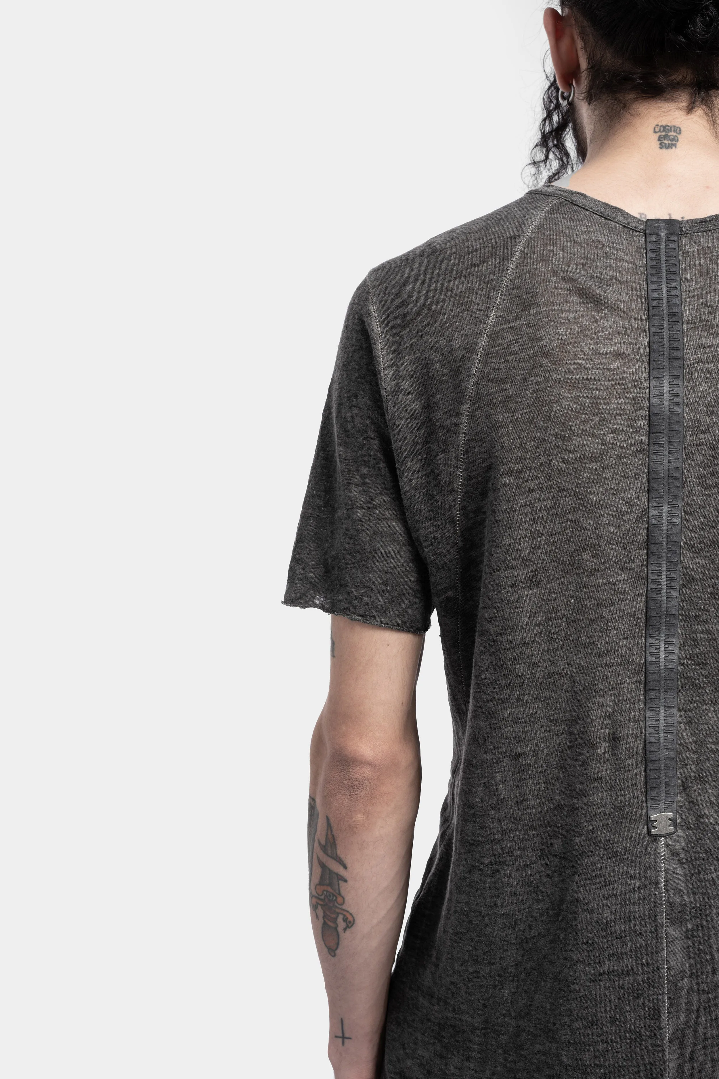 Staple spine detail linen t-shirt, Plomb